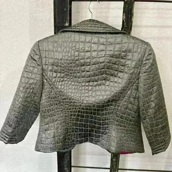 Trina Turk silver jacket Sz 2 - Picture 3 of 3
